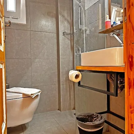 Ξενοδοχείο με διαμερίσματα Umayra